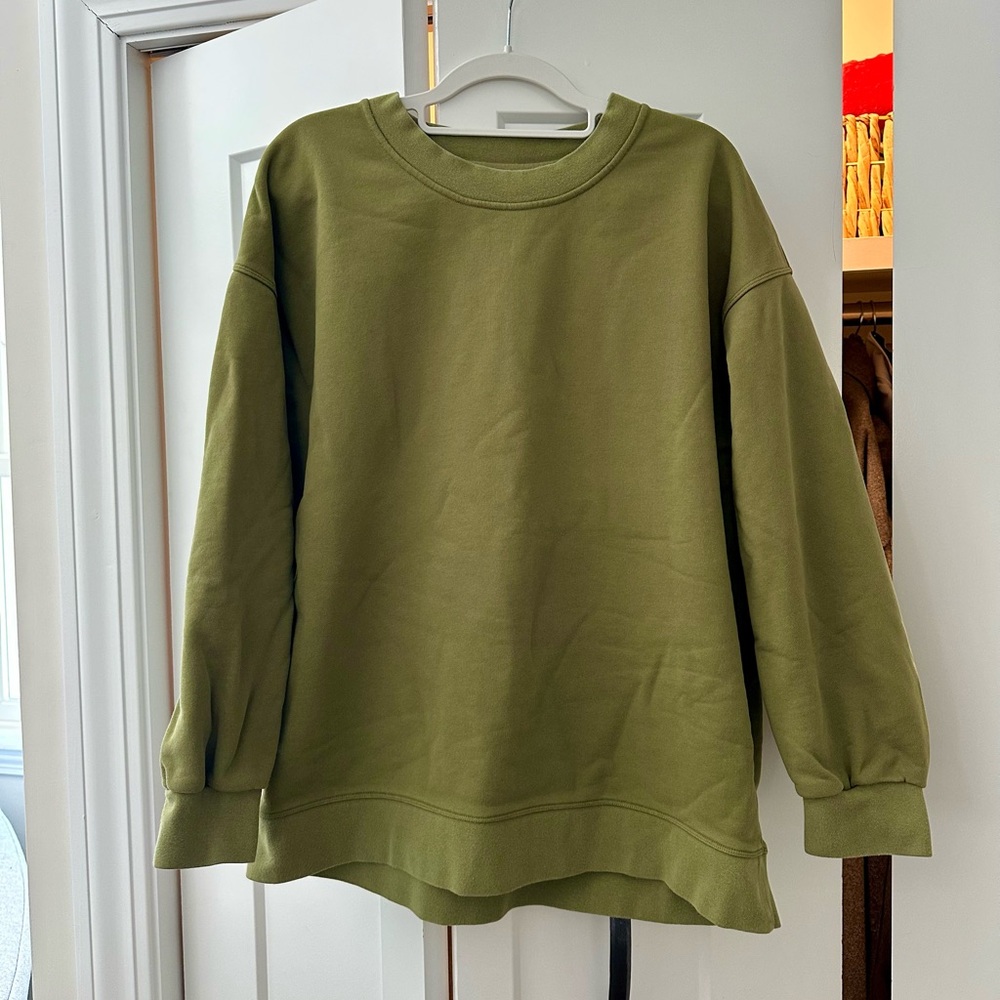 Lululemon Green Oversized Pullover - image 1